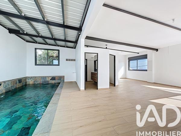 Maison à vendre 6 pièces 181 m² Saint-Denis