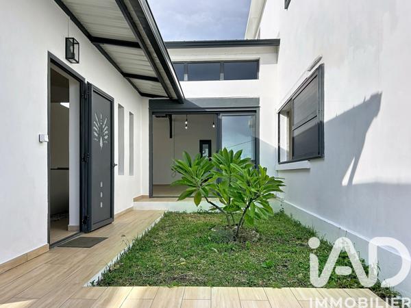 Maison à vendre 6 pièces 181 m² Saint-Denis