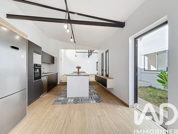 Maison à vendre 6 pièces 181 m² Saint-Denis