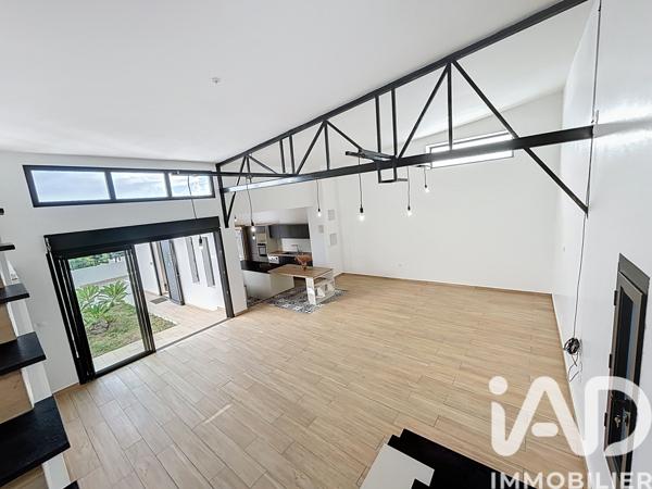 Maison à vendre 6 pièces 181 m² Saint-Denis