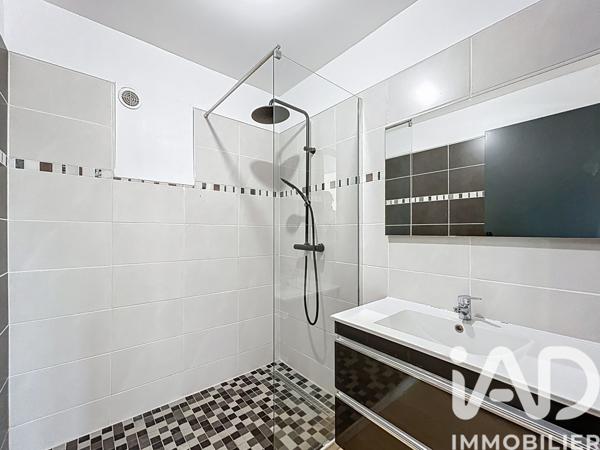 Maison à vendre 6 pièces 181 m² Saint-Denis