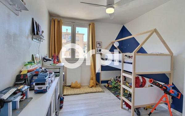 Appartement à vendre    3 pièces • 57 m2 Marseille 10