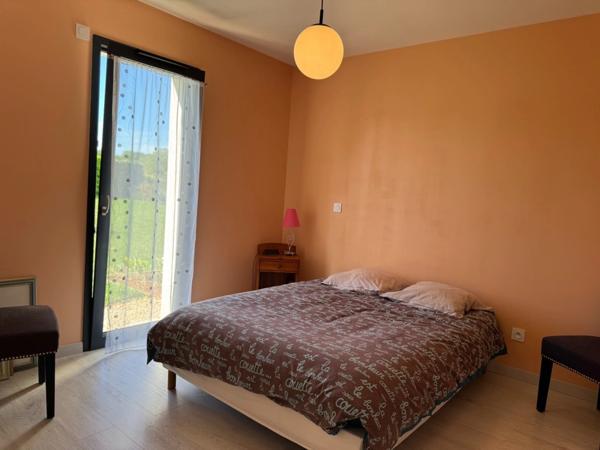 Villa Contemporaine de 2019 – Piscine, Vue Dégagée