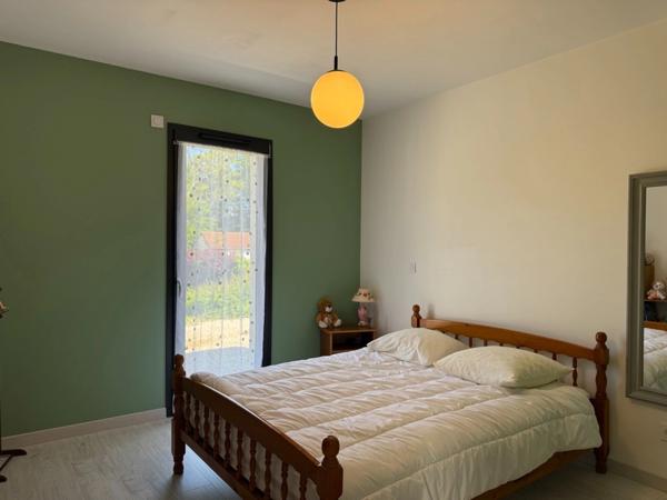 Villa Contemporaine de 2019 – Piscine, Vue Dégagée