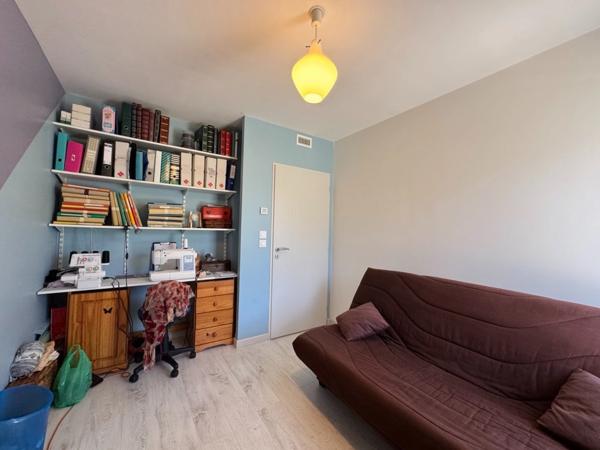Villa Contemporaine de 2019 – Piscine, Vue Dégagée