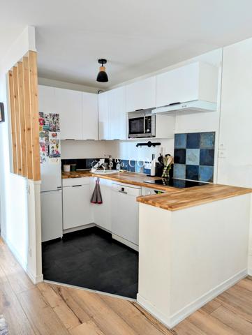 Vente appartement T3, deux chambres, à proximité de Toulouse Castelginest (31780)