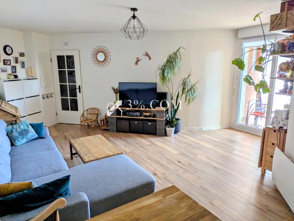 Vente appartement T3, deux chambres, à proximité de Toulouse Castelginest (31780)