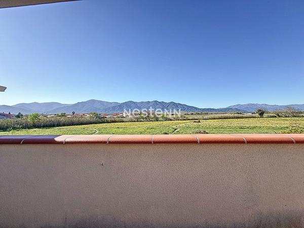 Nouveaute sur le marche villa recente en 3 faces avec superbe vue degagee.