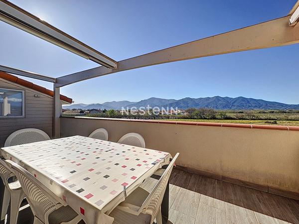 Nouveaute sur le marche villa recente en 3 faces avec superbe vue degagee.