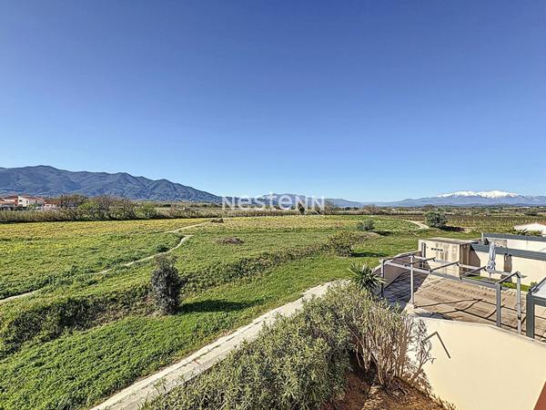 Nouveaute sur le marche villa recente en 3 faces avec superbe vue degagee.