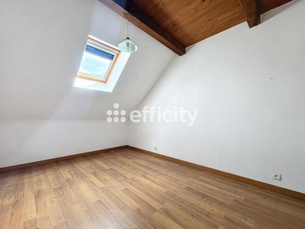 Maison 10 pièces - 165 m²