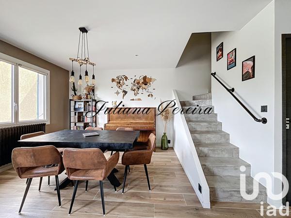 Maison à vendre 7 pièces 142 m² Mézières-sur-Seine