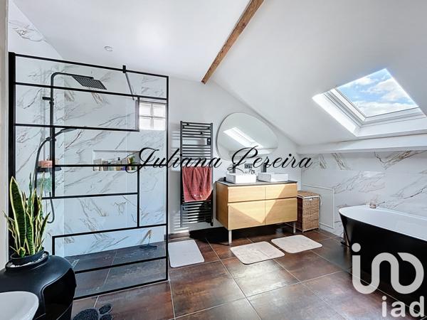 Maison à vendre 7 pièces 142 m² Mézières-sur-Seine