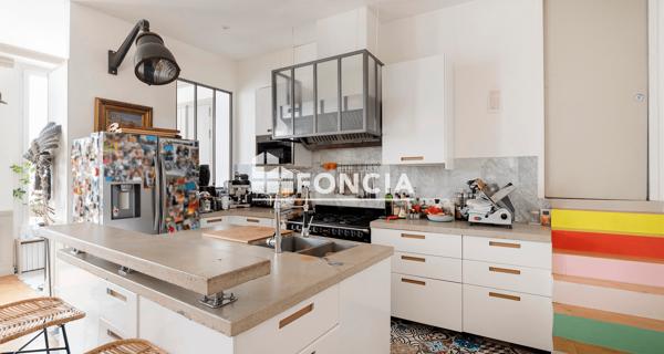 À vendre Appartement 5 pièces 145.05 m² - Paris 75010
