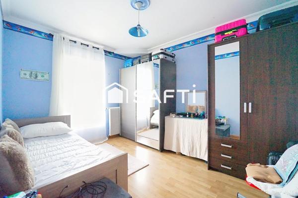 Maison familiale au calme avec jardin, cour, garage et 2 accès – Proche métro La Dhuys (Ligne 11)