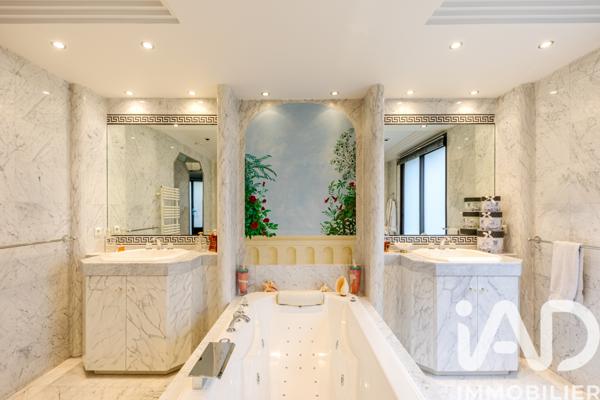 Appartement à vendre 8 pièces 252 m² Paris 16