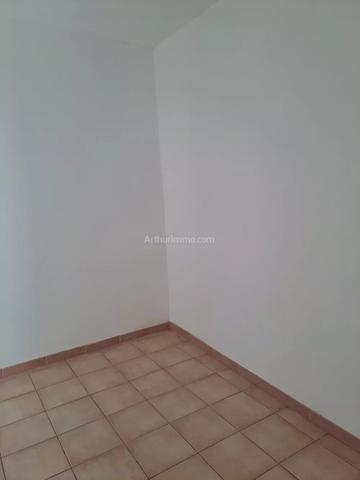 Location Appartement 2 pièces 25 m2 à Salernes