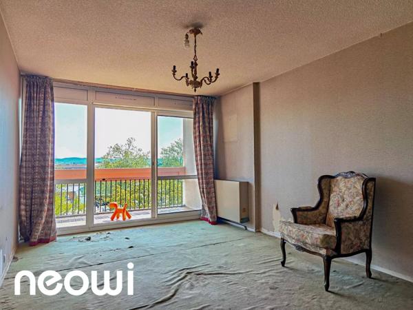 RÉSIDENCE AZUR - Appartement T3 à rénover avec BALCON, ASCENSEUR et GARAGE