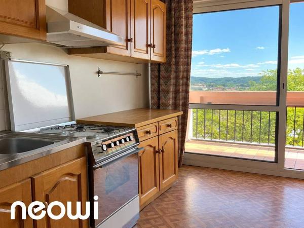 RÉSIDENCE AZUR - Appartement T3 à rénover avec BALCON, ASCENSEUR et GARAGE