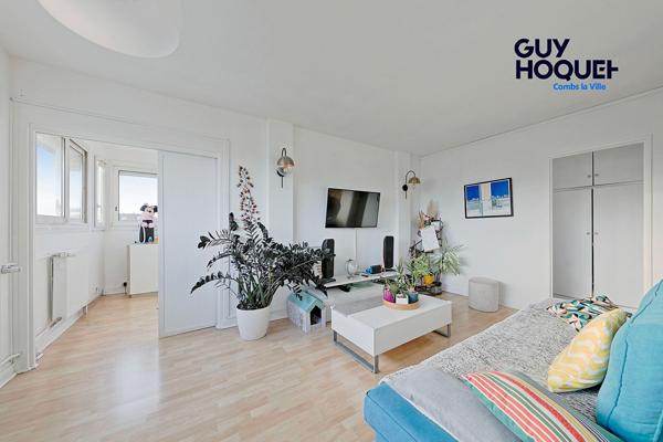 Appartement Combs La Ville 3 pièces de 62 m2