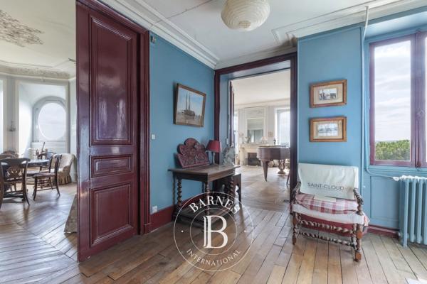 Saint-Cloud, Appartement 3 Chambres -  145 m² à vendre