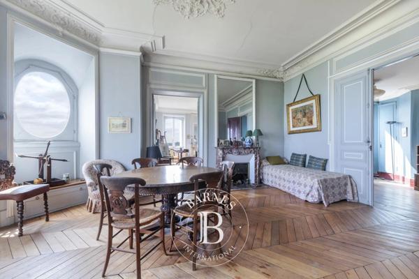 Saint-Cloud, Appartement 3 Chambres -  145 m² à vendre
