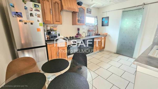 Maison rénovée avec piscine à Brison-Saint-Innocent