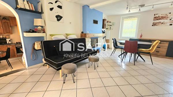 Maison rénovée avec piscine à Brison-Saint-Innocent