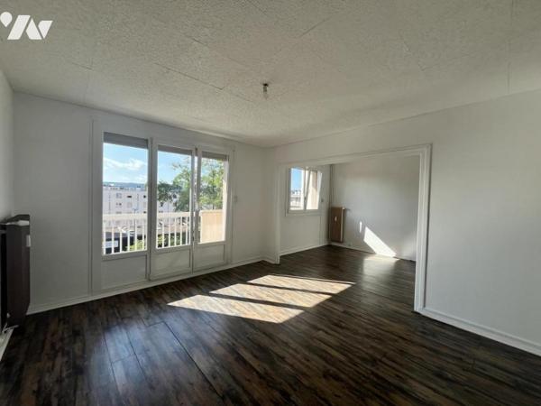 Appartement T3 avec balcon 