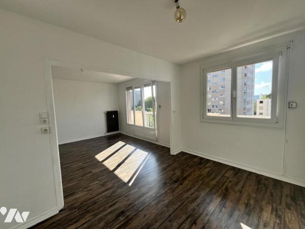 Appartement T3 avec balcon 