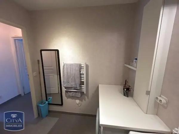 Appartement à louer 2 pièces 45m² Réhon (54430)