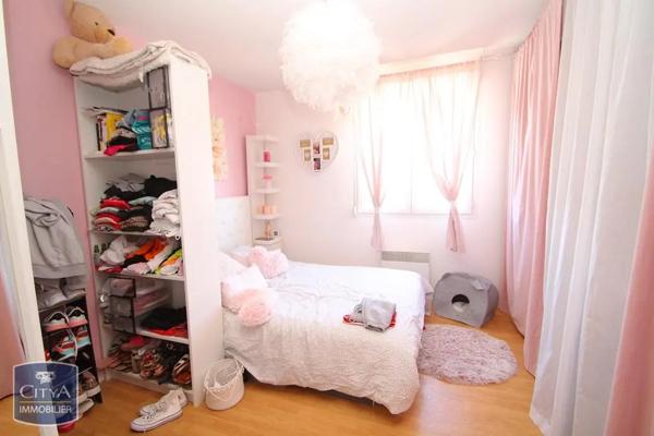 Appartement à louer 2 pièces 45m² Réhon (54430)