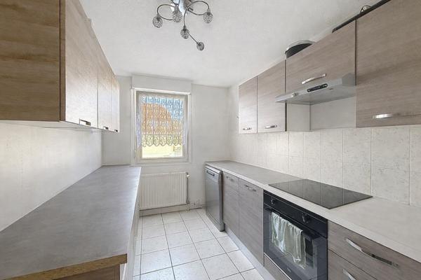 Appartement
                                                                                                                                                                                                                                                                                                                        4 pièce(s)                                                                                                                                                                                                          3 chambre(s)                                                                                                                                                                                                          75.91  m²