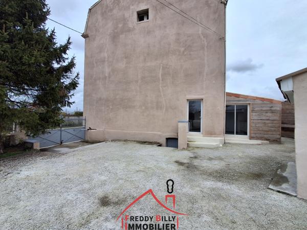 Maison rénovée 4 chambres + studio indépendant + terrain