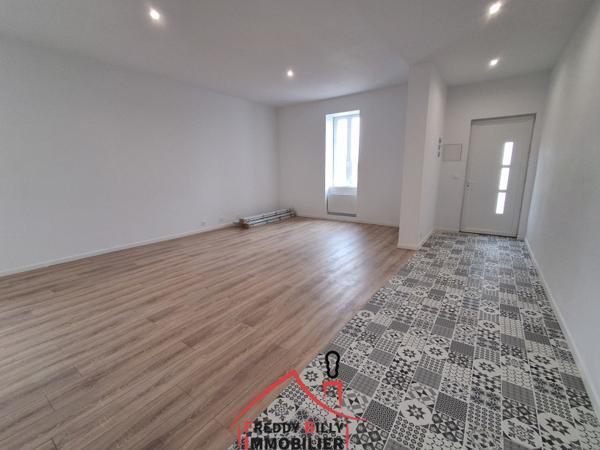 Maison rénovée 4 chambres + studio indépendant + terrain