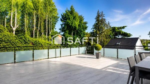 Maison individuelle de 150 m2 avec 6 chambres sur un terrain de 540 m2 et un sous sol total