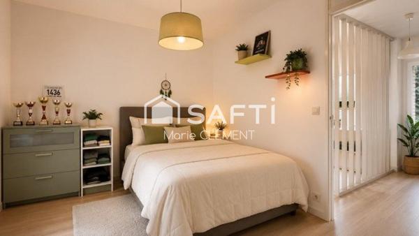 Maison individuelle de 150 m2 avec 6 chambres sur un terrain de 540 m2 et un sous sol total
