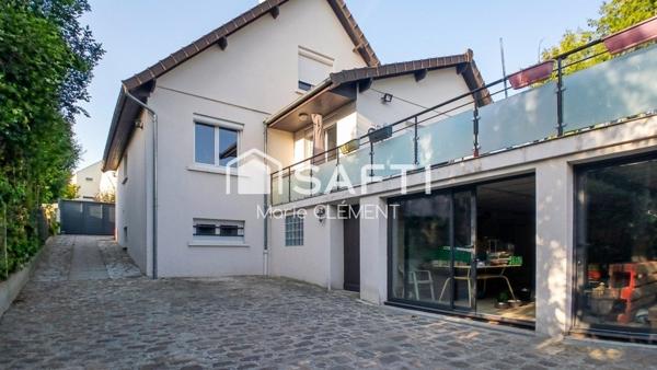 Maison individuelle de 150 m2 avec 6 chambres sur un terrain de 540 m2 et un sous sol total