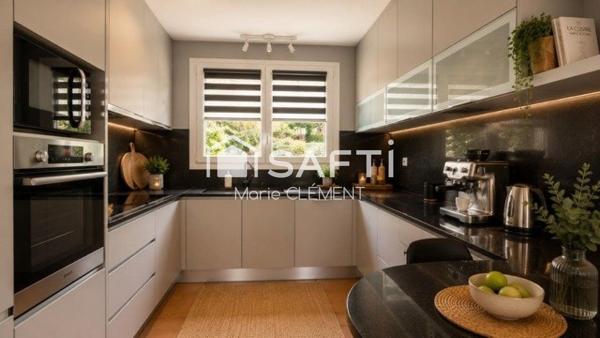 Maison individuelle de 150 m2 avec 6 chambres sur un terrain de 540 m2 et un sous sol total