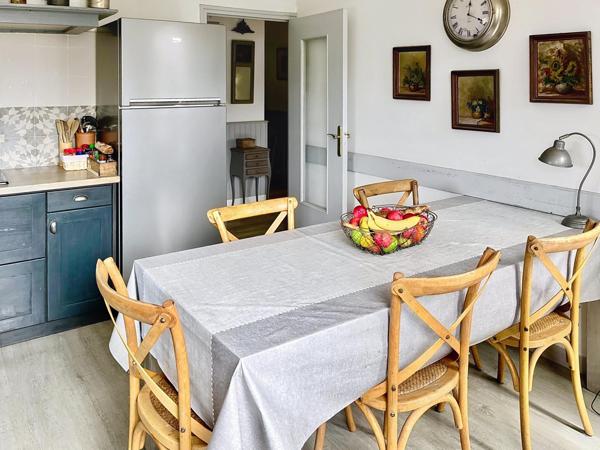 Ciboure : bien atypique T5, charme, chambre indépendante