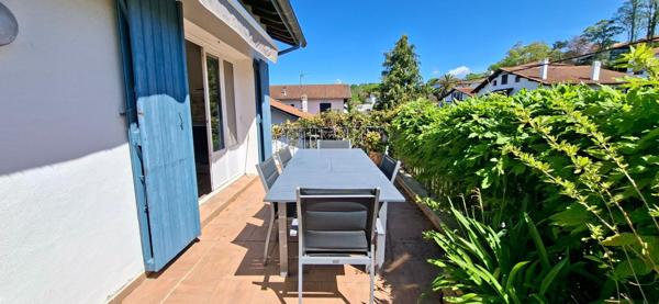 Ciboure : bien atypique T5, charme, chambre indépendante