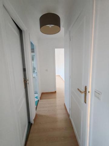 DREUX 28100 Appartement de type T4 - Ascenseur - Place de parking en sous-sol - Cave - 154900  HAI