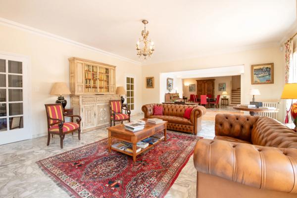 Maison à vendre 8 pièces SAINT RAPHAEL (83) Secteur Les Plaines