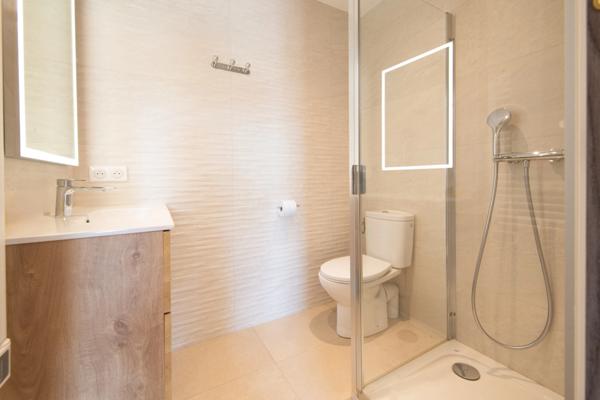 Maison à vendre 8 pièces SAINT RAPHAEL (83) Secteur Les Plaines