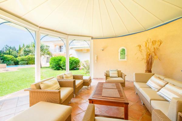 Maison à vendre 8 pièces SAINT RAPHAEL (83) Secteur Les Plaines