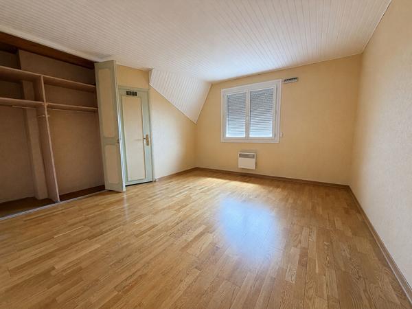 Maison Ris Orangis 8 pièce(s) 187 m2