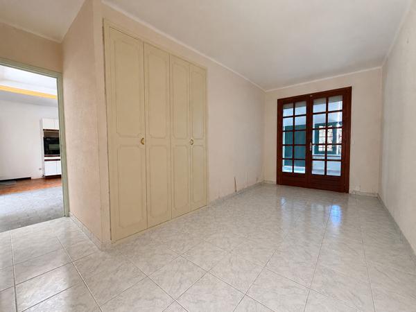 Maison Ris Orangis 8 pièce(s) 187 m2
