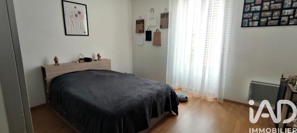 Maison à vendre 6 pièces 146 m² Neuville-de-Poitou