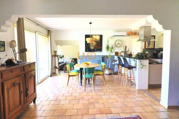 Cotignac: maison T5 de 165m2 sur terrain 1500m2