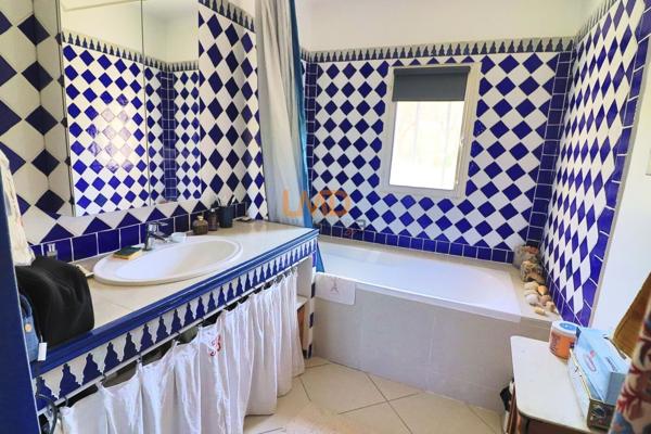 Cotignac: maison T5 de 165m2 sur terrain 1500m2